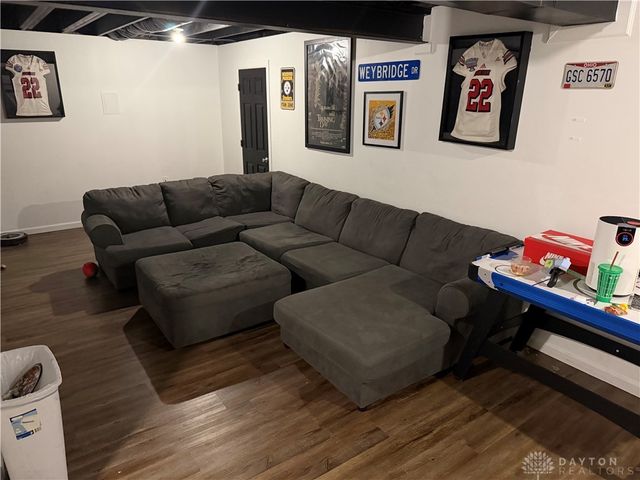 1882 Charles Court, Dayton, OH 45439