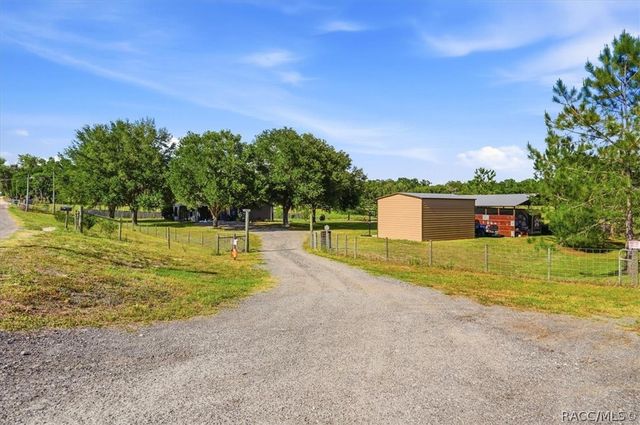 39000 Sparkman Road, Dade City, FL 33525