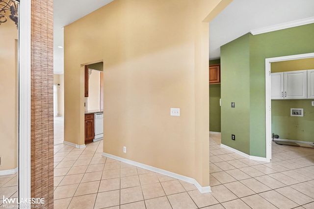 17471 Breckenridge Drive, Clinton Township, MI 48038