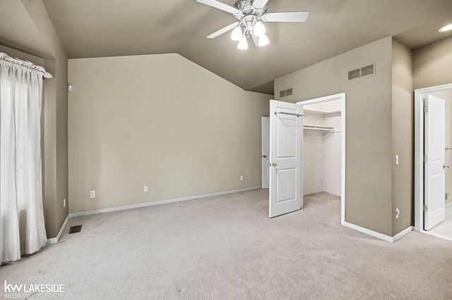 17471 Breckenridge Drive, Clinton Township, MI 48038