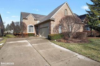 17471 Breckenridge Drive, Clinton Township, MI 48038