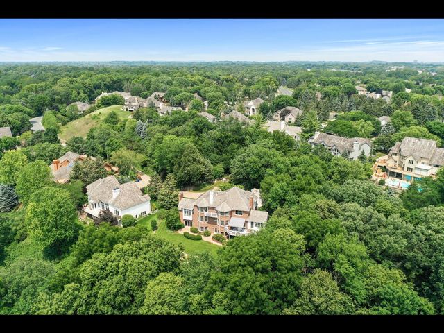 7180 Kenmare Drive, Bloomington, MN 55438