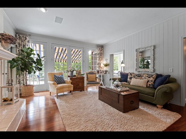 7180 Kenmare Drive, Bloomington, MN 55438