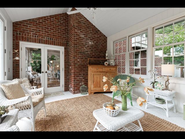 7180 Kenmare Drive, Bloomington, MN 55438