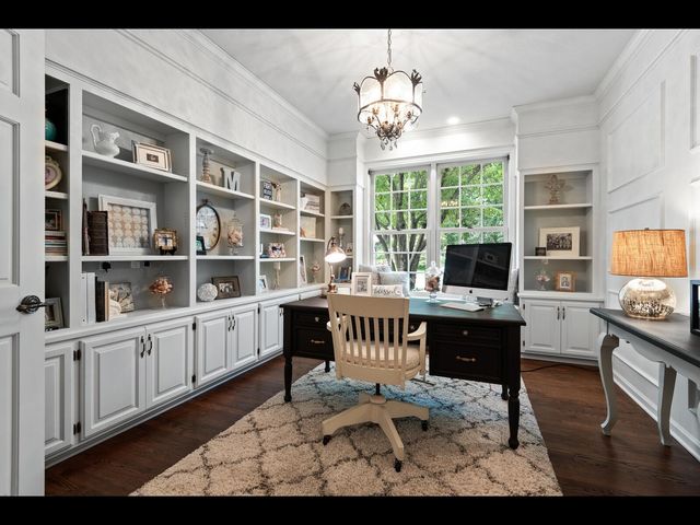 7180 Kenmare Drive, Bloomington, MN 55438