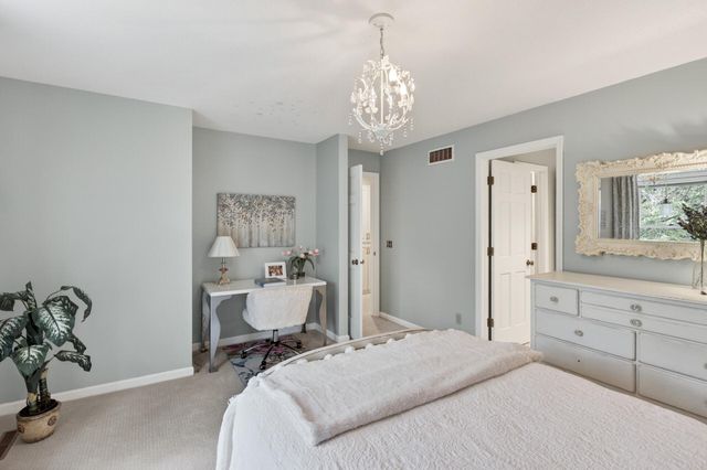 7180 Kenmare Drive, Bloomington, MN 55438