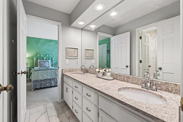 7180 Kenmare Drive, Bloomington, MN 55438