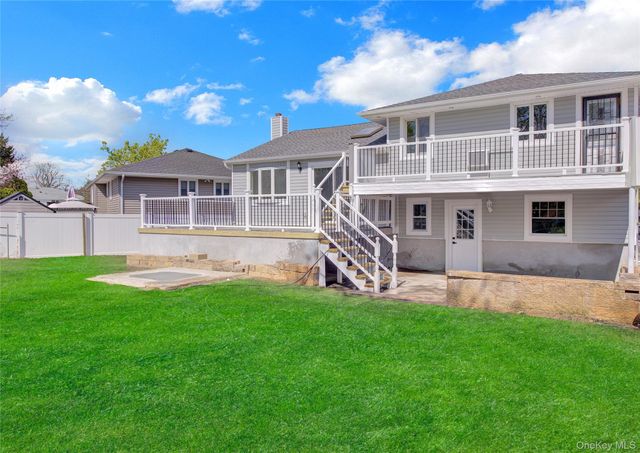 1716 White Street, North Bellmore, NY 11710