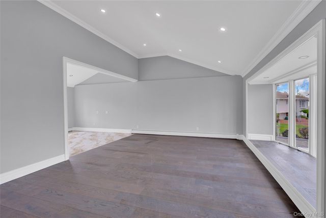 1716 White Street, North Bellmore, NY 11710