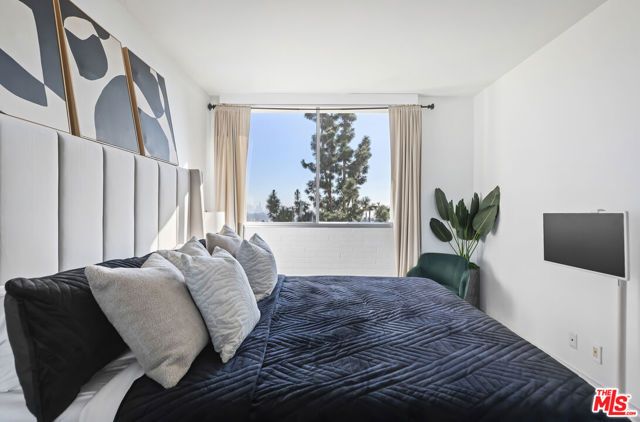 4455 Los Feliz Boulevard 703, Los Angeles, CA 90027