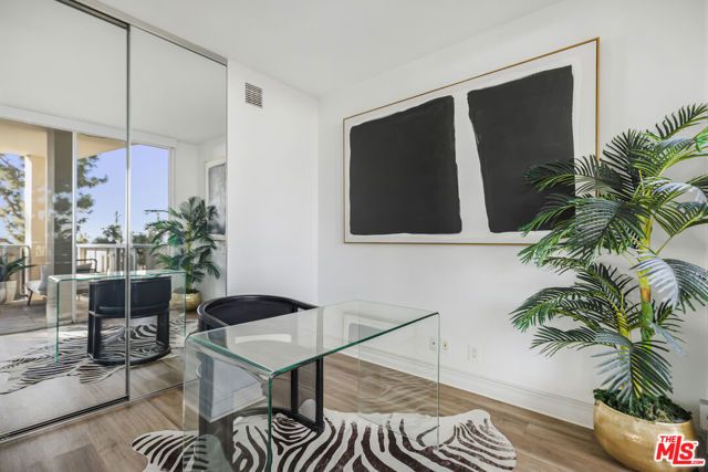 4455 Los Feliz Boulevard 703, Los Angeles, CA 90027