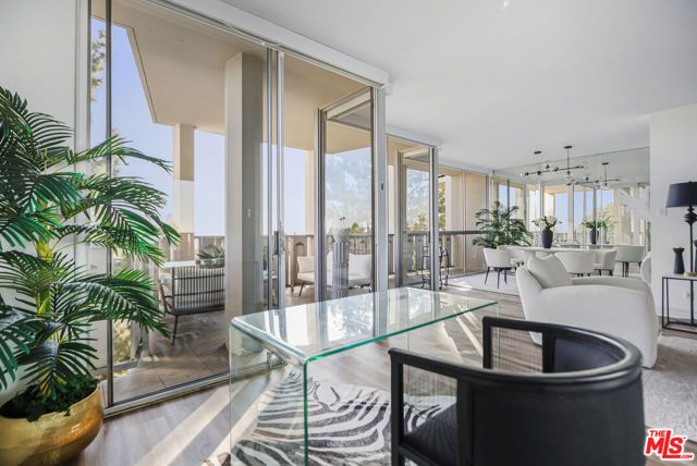 4455 Los Feliz Boulevard 703, Los Angeles, CA 90027