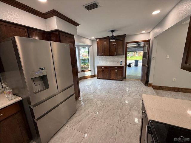 6805 N 17th Street, Mcallen, TX 78504