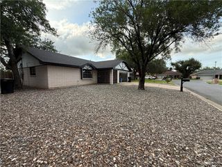 6805 N 17th Street, Mcallen, TX 78504
