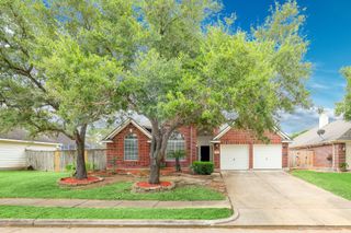 1807 River Trail, Sugar Land, TX 77479