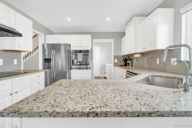 5610 Ortman Drive, Sterling Heights, MI 48314