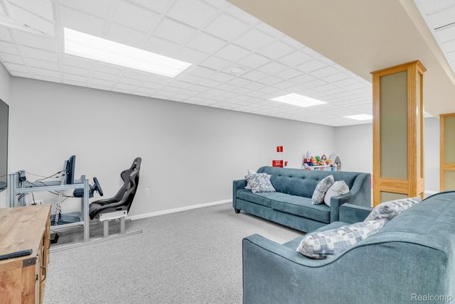 5610 Ortman Drive, Sterling Heights, MI 48314