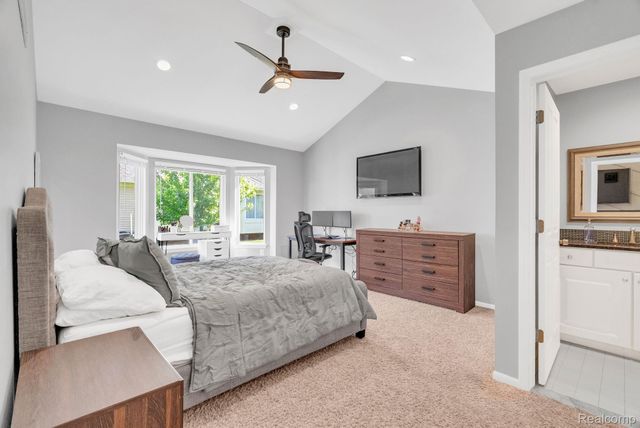 5610 Ortman Drive, Sterling Heights, MI 48314
