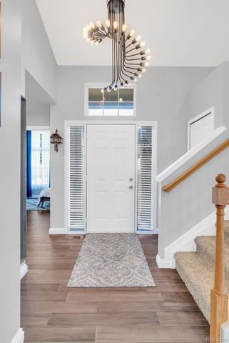 5610 Ortman Drive, Sterling Heights, MI 48314