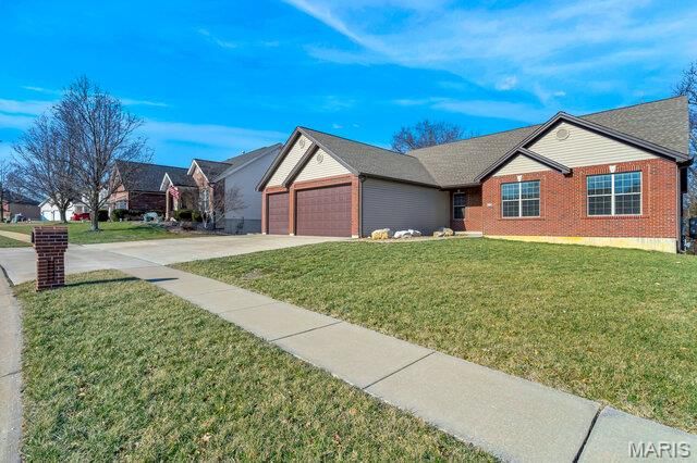 623 Castle Ridge Drive, Wentzville, MO 63385