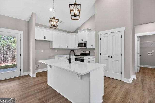 423 Relay Road, Silver Creek, GA 30173