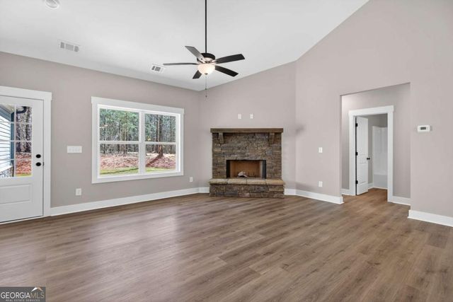 423 Relay Road, Silver Creek, GA 30173