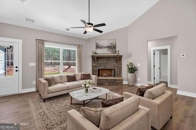 423 Relay Road, Silver Creek, GA 30173