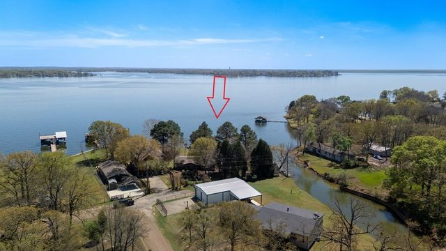 229 Esquire Estates Road, Mabank, TX 75156