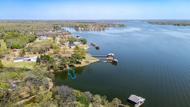 229 Esquire Estates Road, Mabank, TX 75156