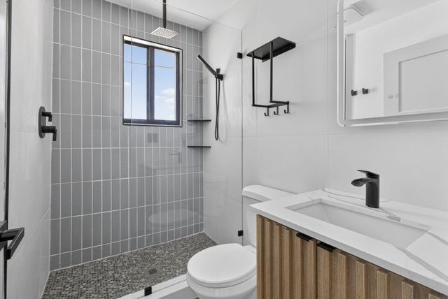 2032 N Dixie Highway 10, West Palm Beach, FL 33407