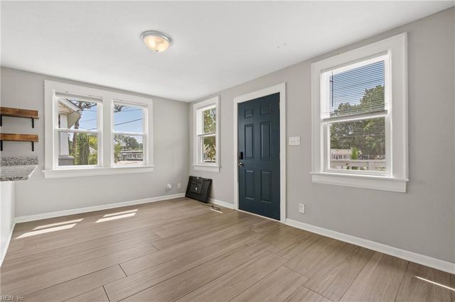 3420 Sewells Point RD, Norfolk, VA 23513