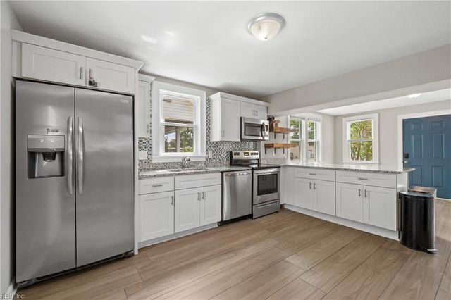 3420 Sewells Point RD, Norfolk, VA 23513