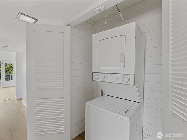 3303 Wave Drive, Everett, WA 98203