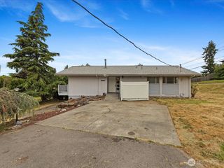 3303 Wave Drive, Everett, WA 98203