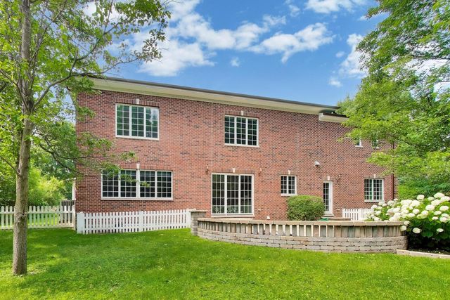73 Locust Road, Winnetka, IL 60093