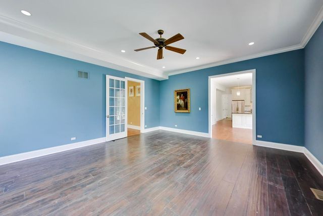 73 Locust Road, Winnetka, IL 60093