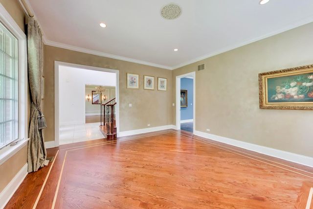 73 Locust Road, Winnetka, IL 60093