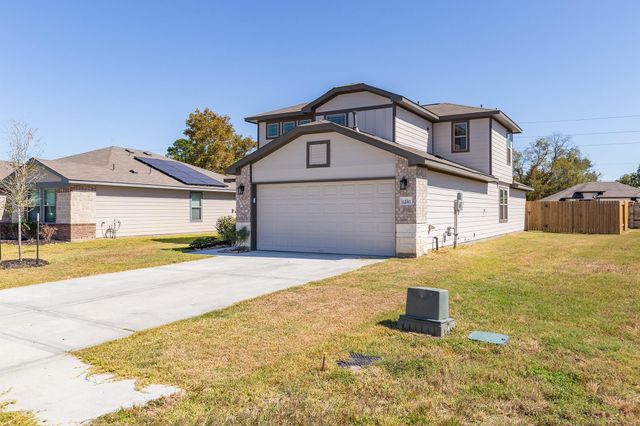 1210 Millpointe Lane, Dayton, TX 77535