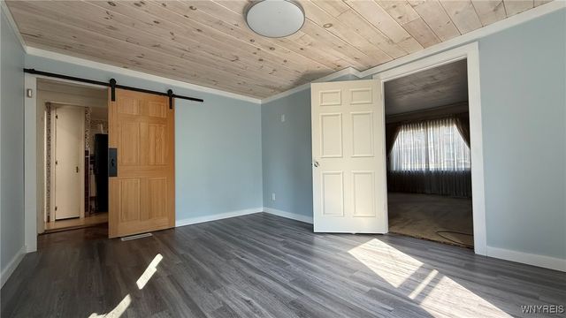 225 Clinton Street, Lockport City, NY 14094