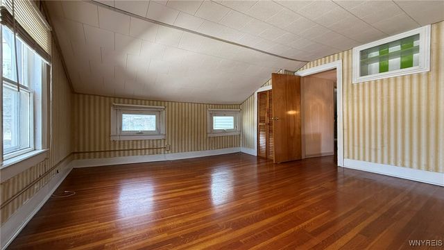 225 Clinton Street, Lockport City, NY 14094