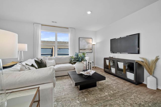 1390 Wild Tulip Circle, Bartlett, IL 60103