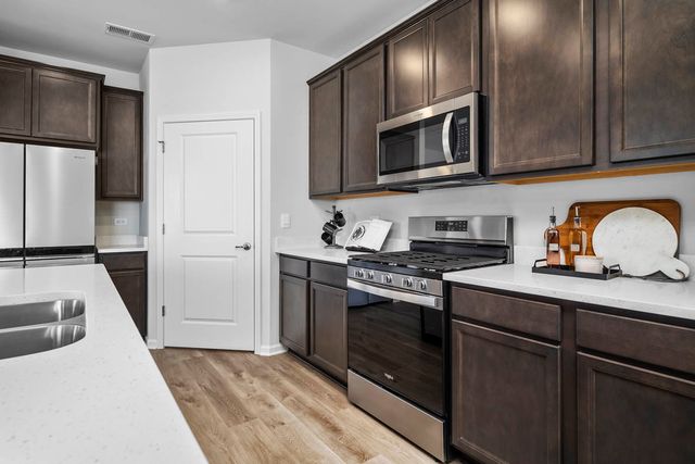 1390 Wild Tulip Circle, Bartlett, IL 60103