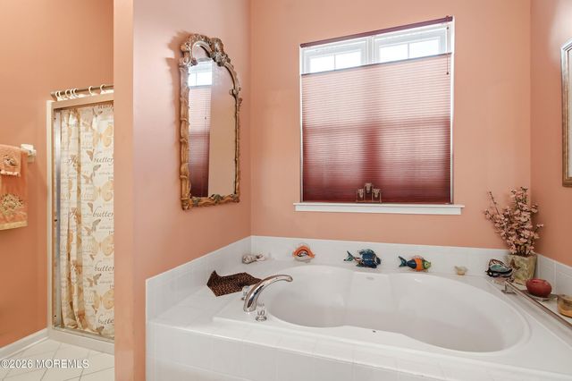 107 Cypress Point Lane, Jackson, NJ 08527