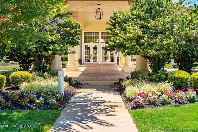 107 Cypress Point Lane, Jackson, NJ 08527