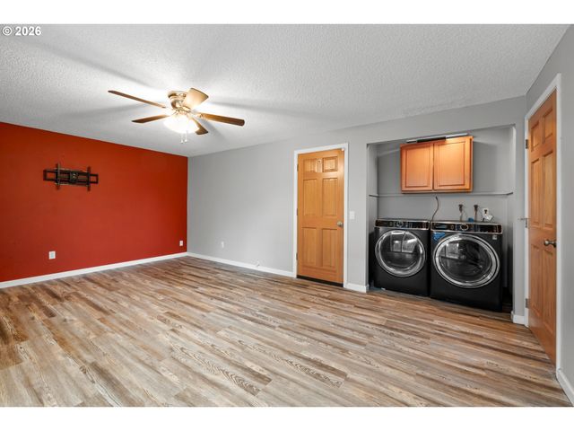 493 S EMERALD Loop, Cornelius, OR 97113