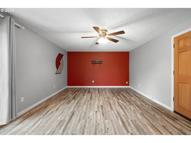 493 S EMERALD Loop, Cornelius, OR 97113