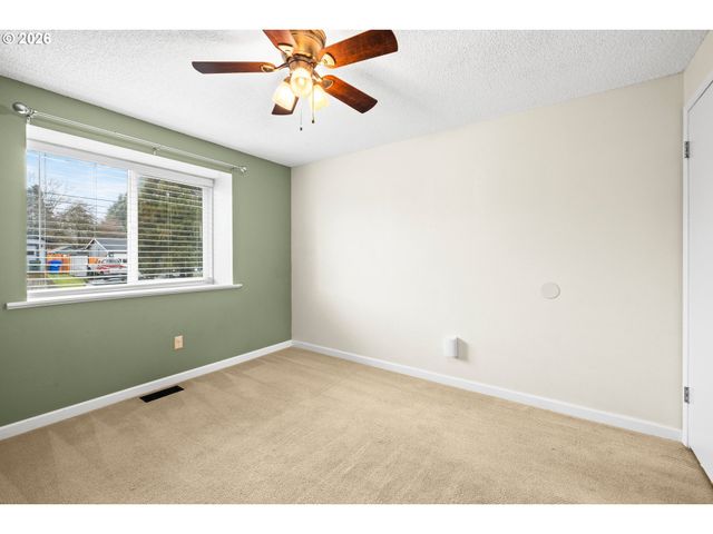 493 S EMERALD Loop, Cornelius, OR 97113