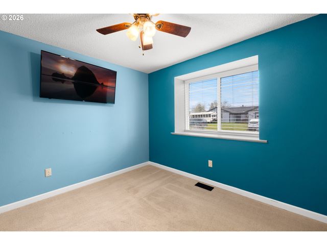 493 S EMERALD Loop, Cornelius, OR 97113