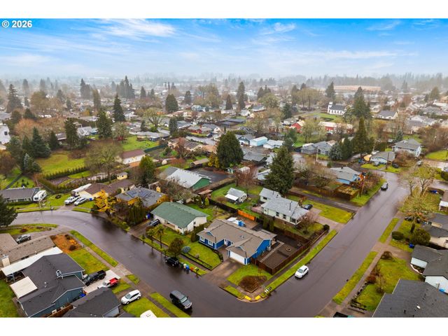 493 S EMERALD Loop, Cornelius, OR 97113