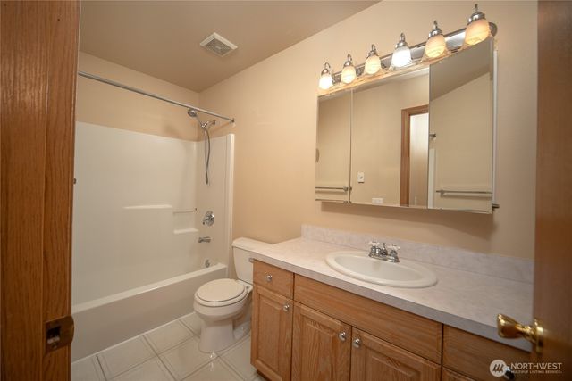 808 Acacia Lane, Ellensburg, WA 98926